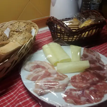 Dar Tal-lumija Ghajnsielem