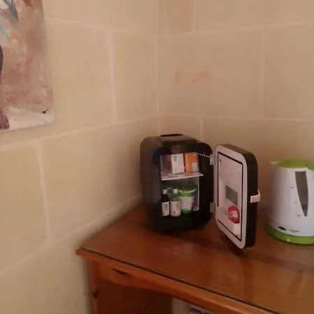 Dar Tal-lumija Ghajnsielem