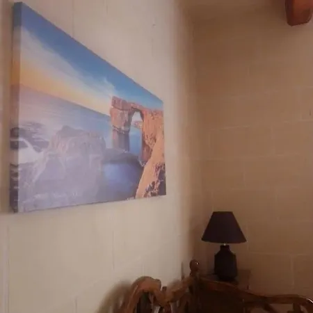 Dar Tal-lumija Nocleg ze śniadaniem 4*